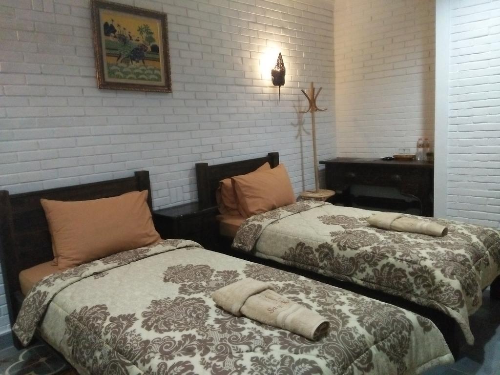 Satu Kayen Guest House Sleman  Bagian luar foto