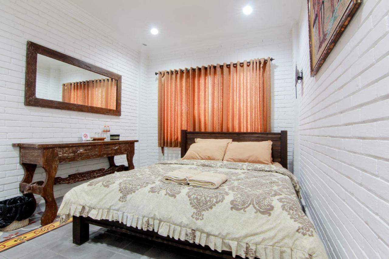Satu Kayen Guest House Sleman  Bagian luar foto