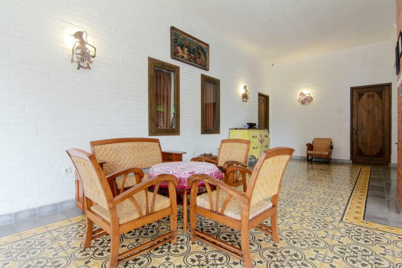 Satu Kayen Guest House Sleman  Bagian luar foto